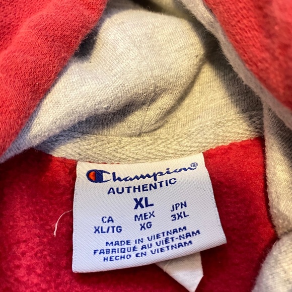 Champion hoodie - Picture 3 of 4